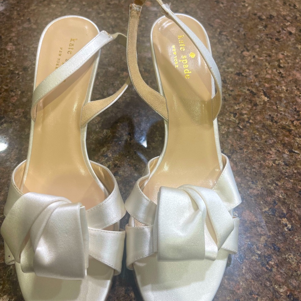 Kate Spade Cream Heels with Bow Detail